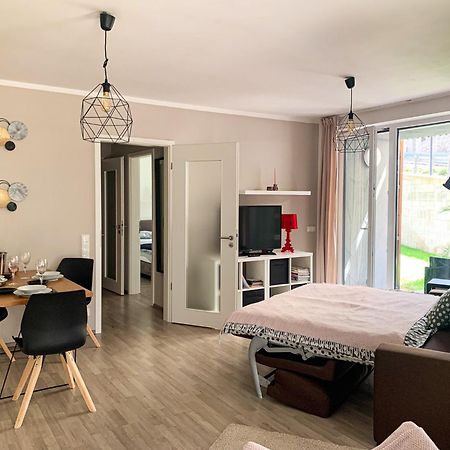 Jezerni Apartman S Terasou A Saunou V Lakepark Residence Доксы Экстерьер фото