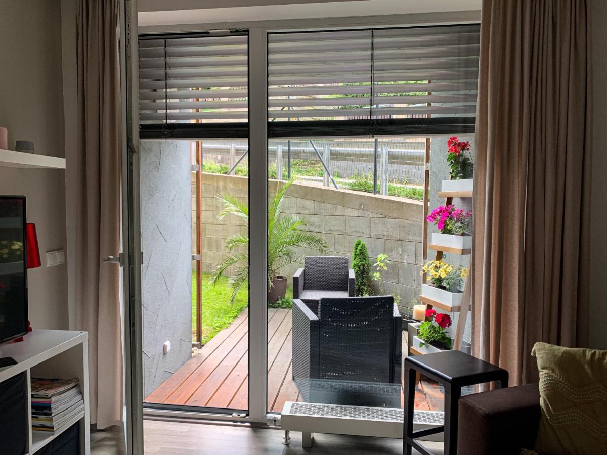 Jezerni Apartman S Terasou A Saunou V Lakepark Residence Доксы Экстерьер фото