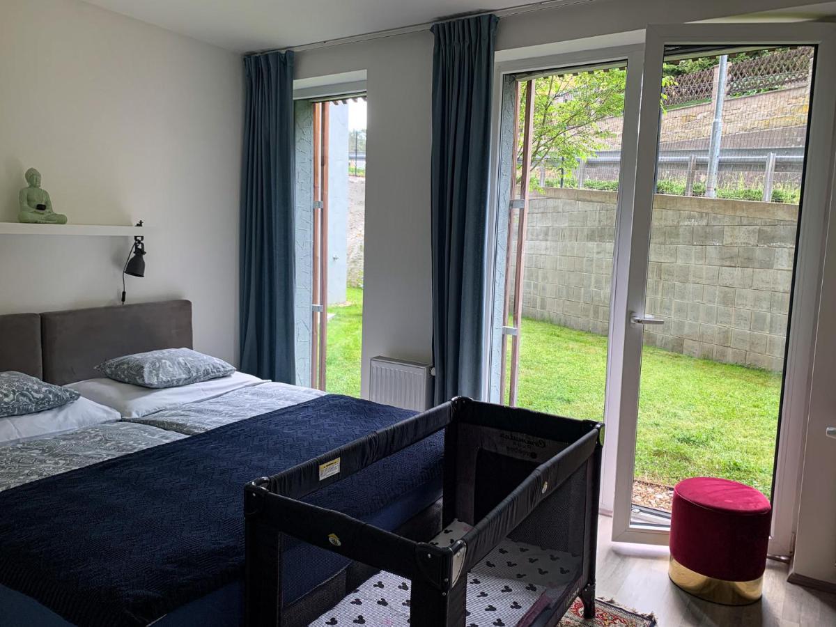 Jezerni Apartman S Terasou A Saunou V Lakepark Residence Доксы Экстерьер фото